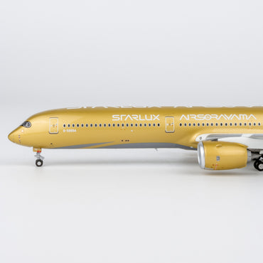 (Pre-sale) 1/400 Starlux Airlines A350-1000 "Airsorayama Golden" B-58554 YY350K04FD