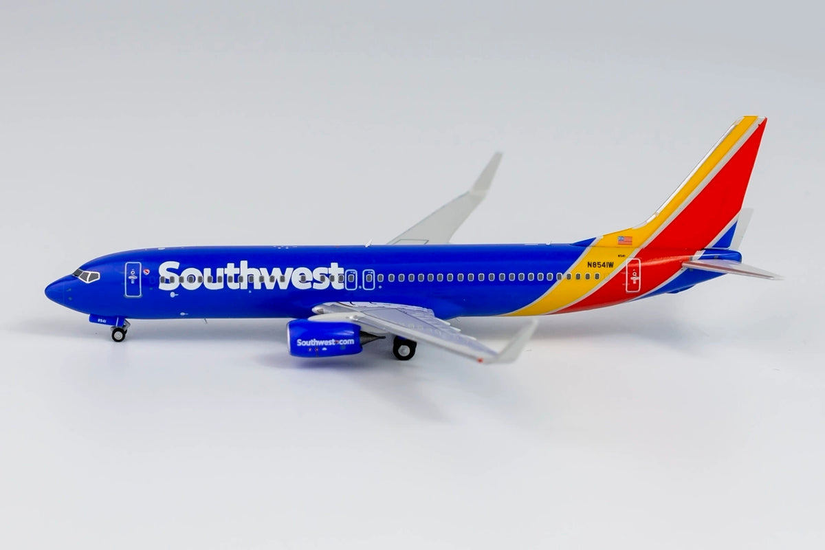 1/400 Southwest Airlines Boeing 737-800 N8541W NG58121