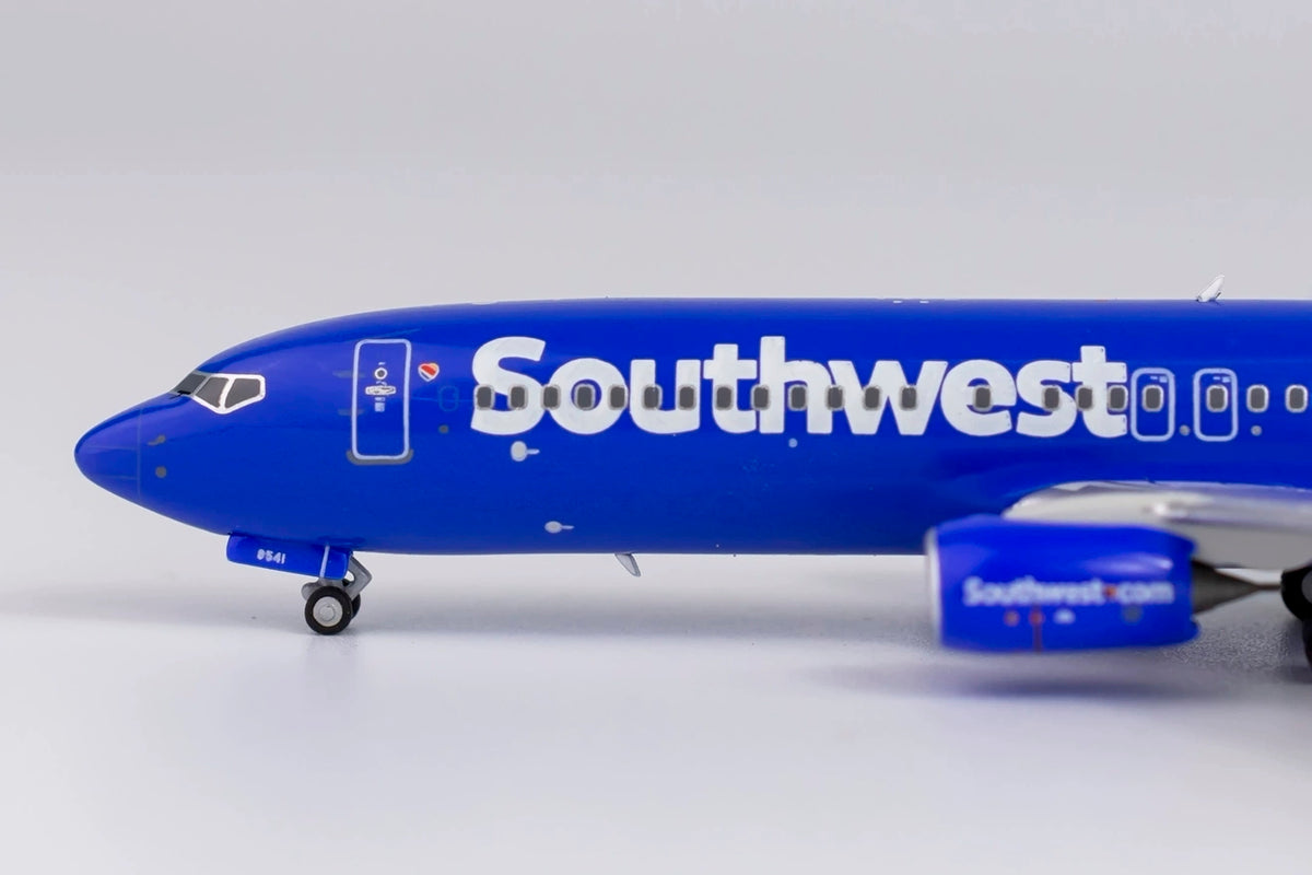 1/400 Southwest Airlines Boeing 737-800 N8541W NG58121