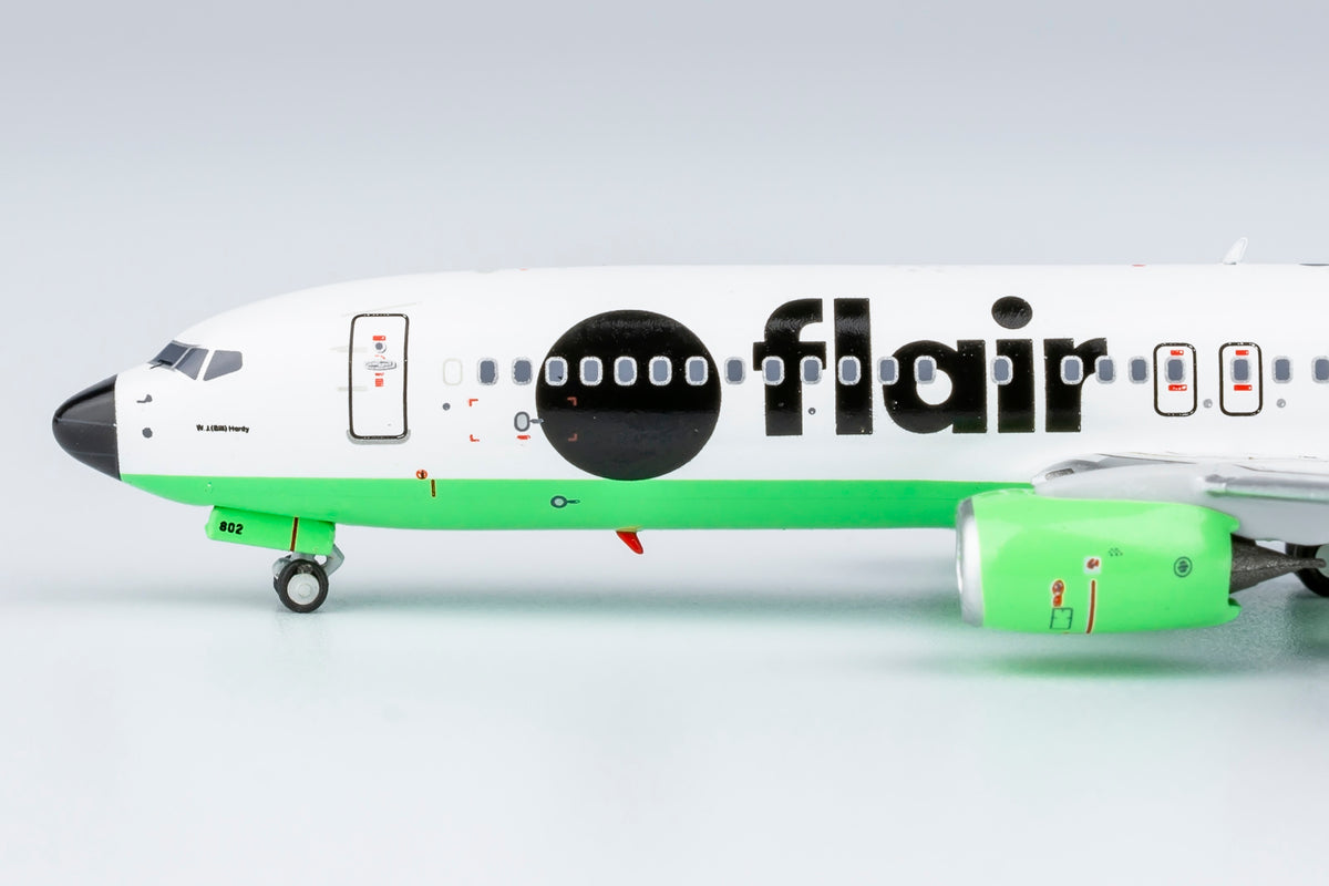 1/400 Flair Airlines Boeing 737-800 C-FFLC NG58199