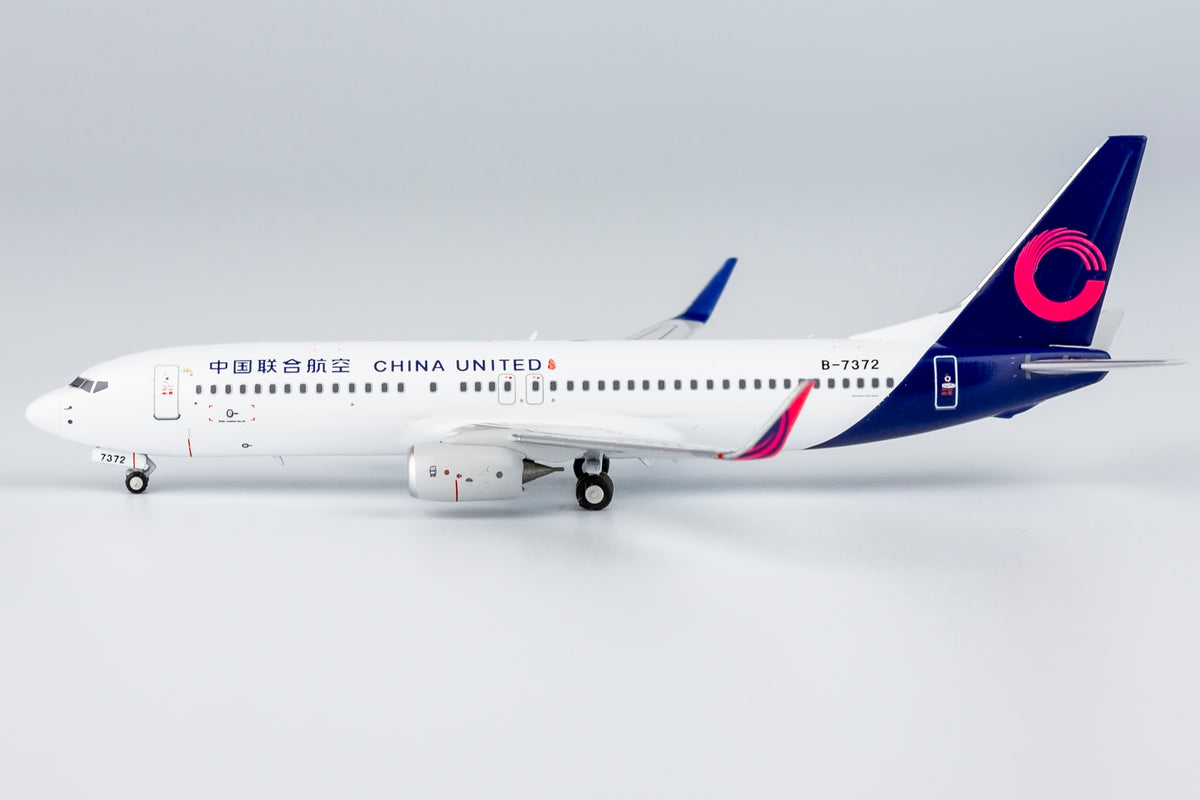 1/400 China United Airlines Boeing 737-800 B-7372 NG58226