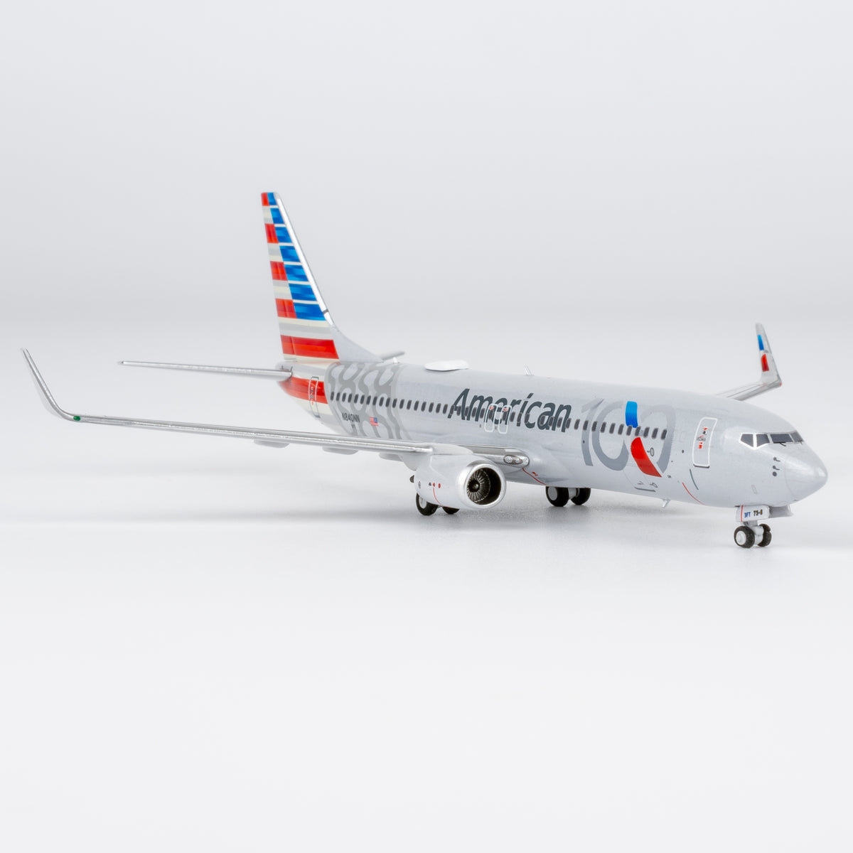 1/400 American Airlines Boeing 737-800 N840NN "100th Anniversary; Luxurious packaging" NG58258
