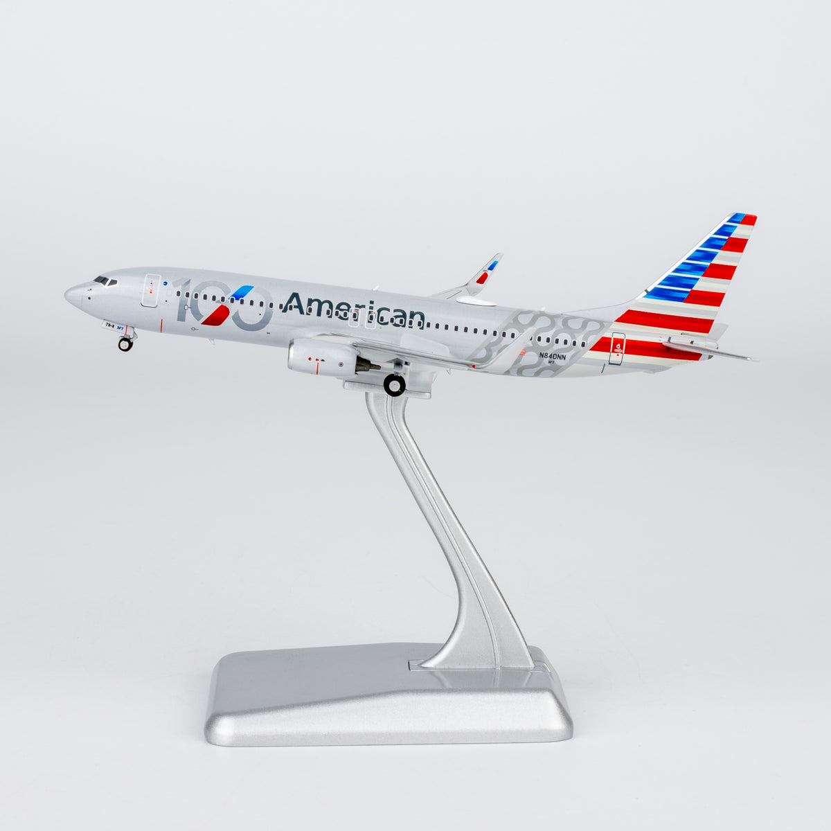 1/400 American Airlines Boeing 737-800 N840NN "100th Anniversary; Luxurious packaging" NG58258