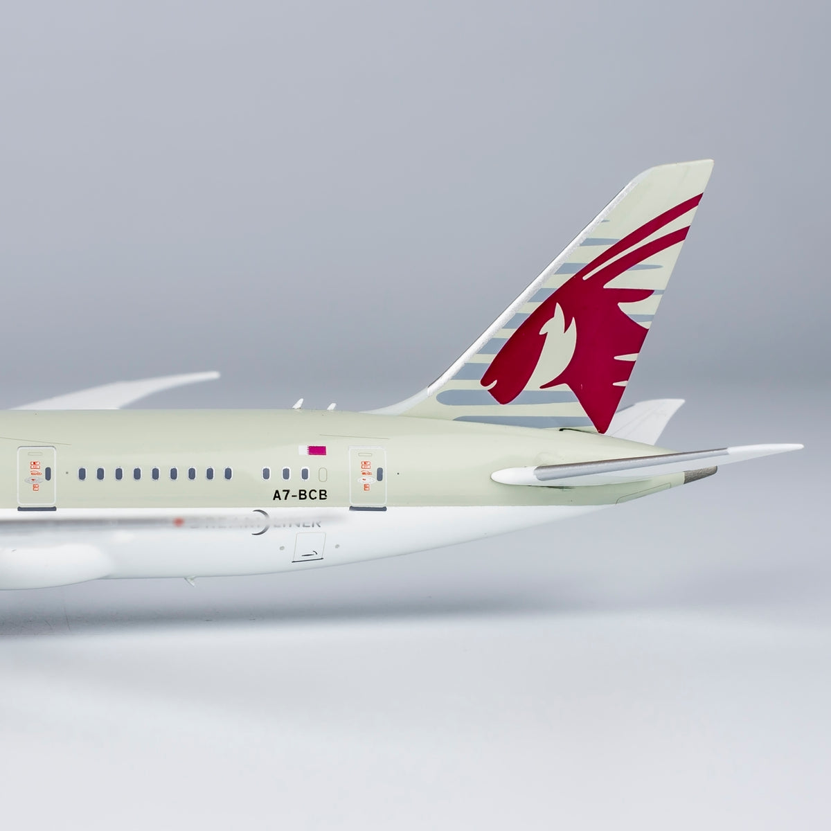 1/400 Qatar Boeing 787-8 A7-BCB NG59011