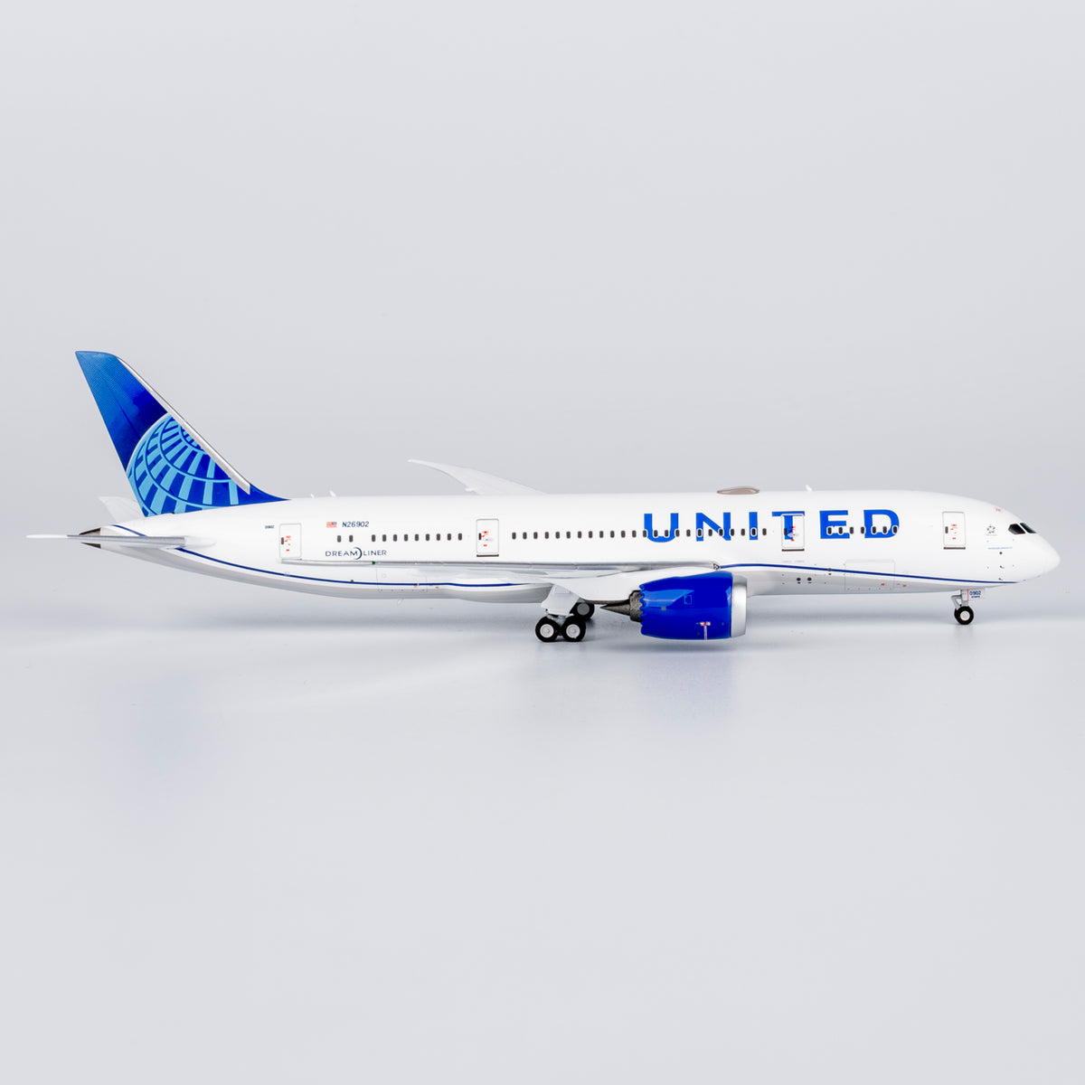 1/400 United Airlines Boeing 787-8 N26902 NG59031