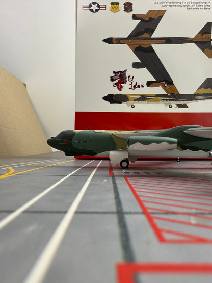 1/200 United States Air Force B-52G 58-0185 572767 - image 6
