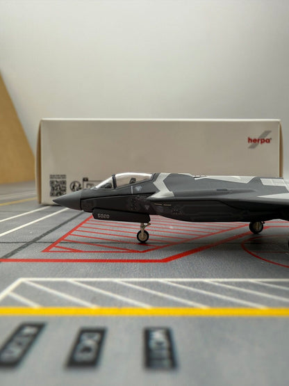 1/200 United States Air Force F-35A 11-5020 572941 - image 6