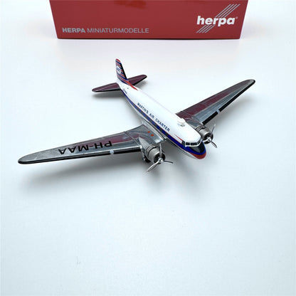 1/200 Martinair DC-3 OH-MAA 573566 - image 6