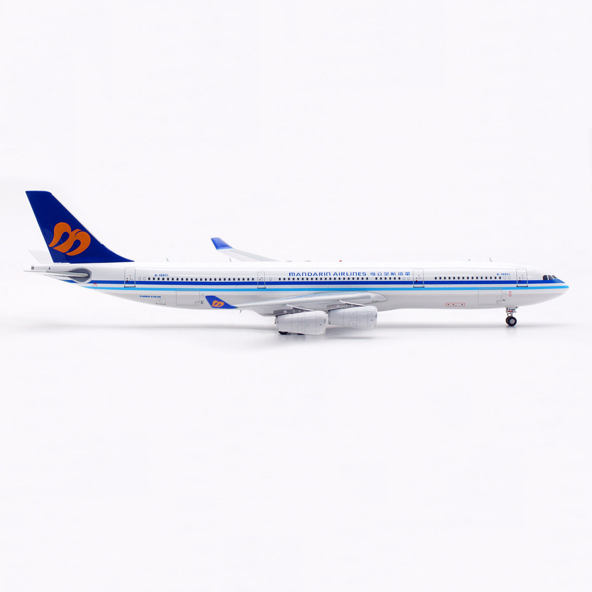 1/400 Mandarin Airlines A340-300 B-18851 AV4322 - image 6