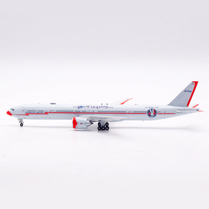 1/400 American Airlines B777-300ER N735AT AV4379 - image 6
