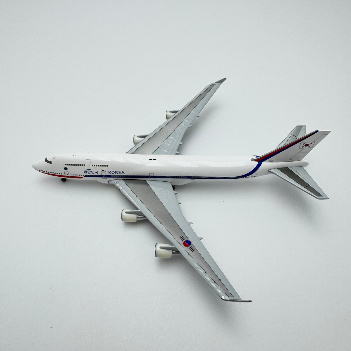 1/500 B747-400 HG50013 HG50013 - image 6