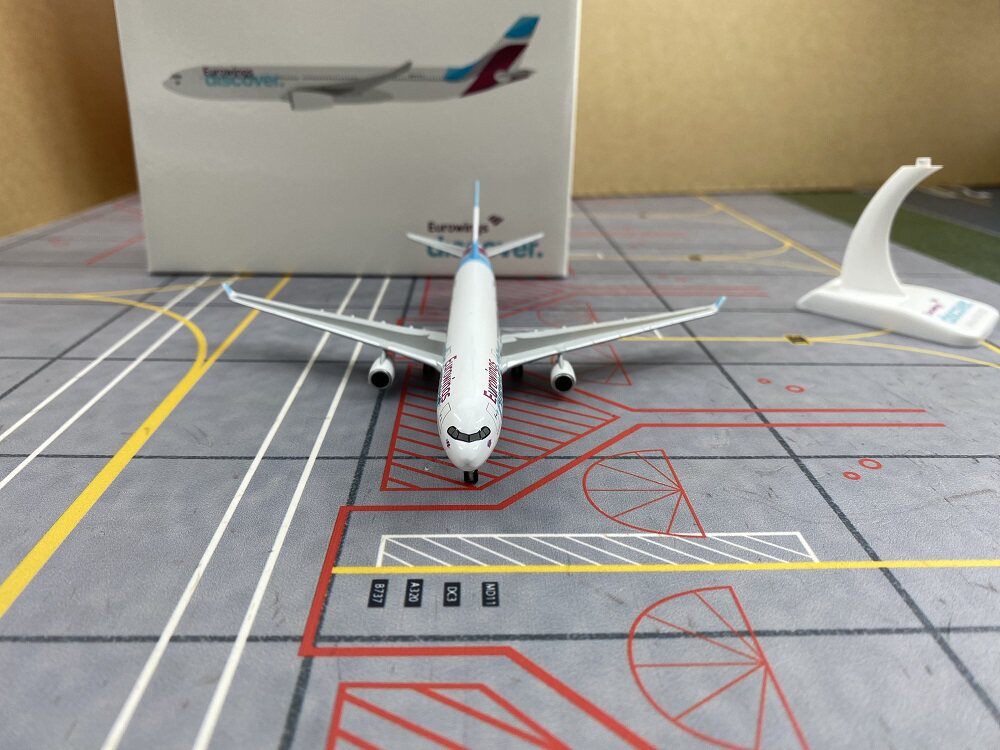 1/400 Eurowings A330-300 D-AFYQ LW400EWD001 - image 6