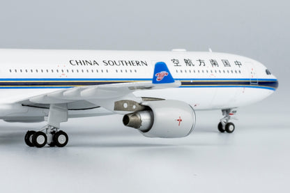 1/400 China Southern Airlines Airbus A330-300 B-8426 NG62066