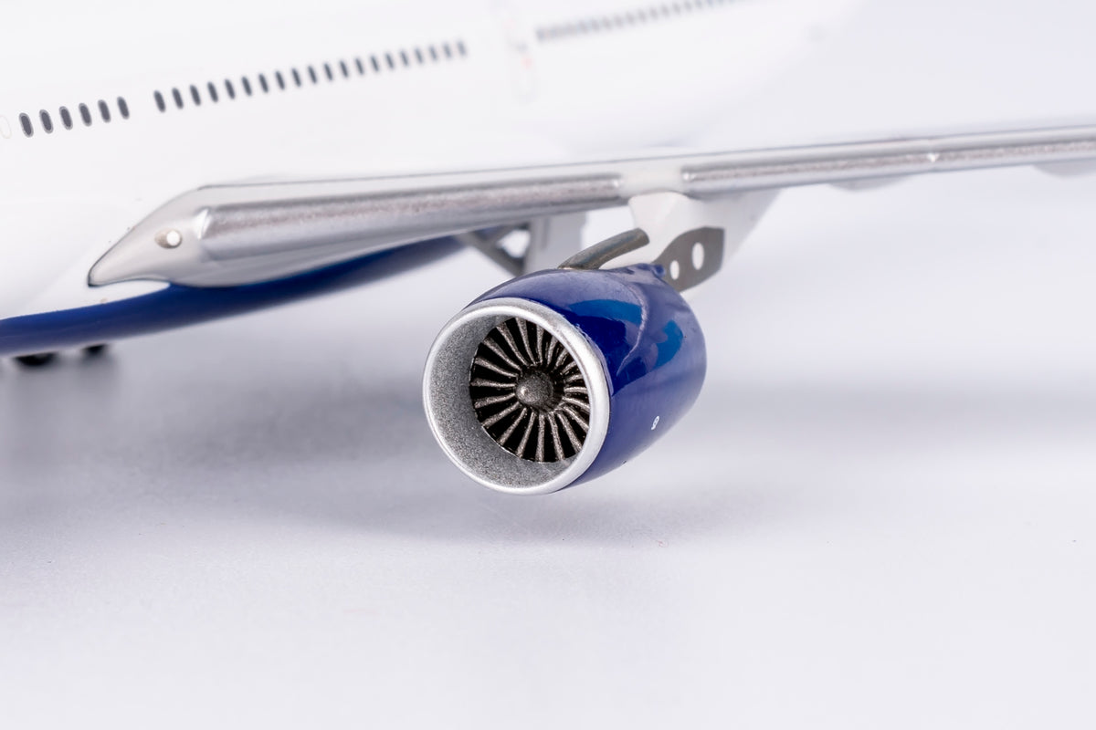 1/400 Delta Air Lines Airbus A330-300 N815NW NG62068