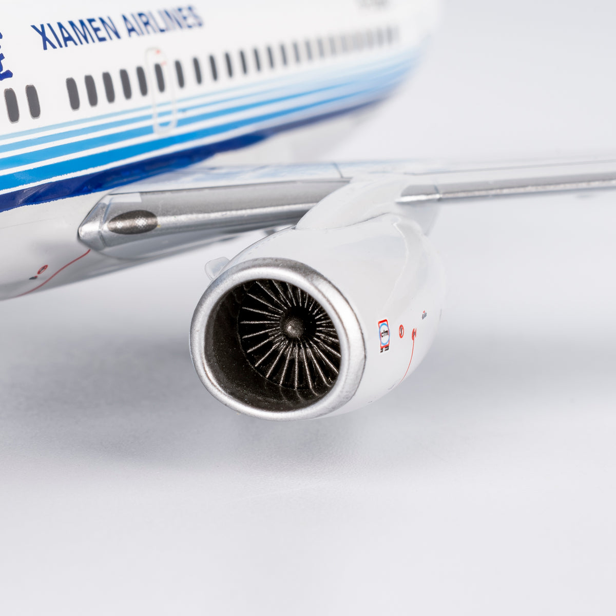 1/200 Xiamen Air Boeing 737-700 B-5280 NG64117