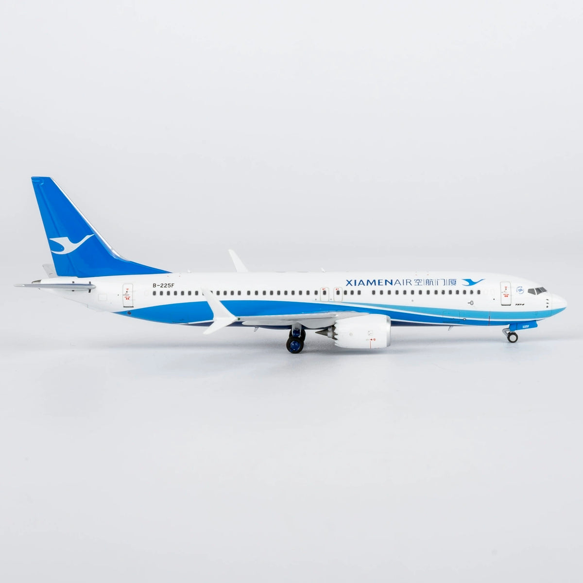 1/400 Xiamen Air Boeing 737 MAX8 B-225F NG64152