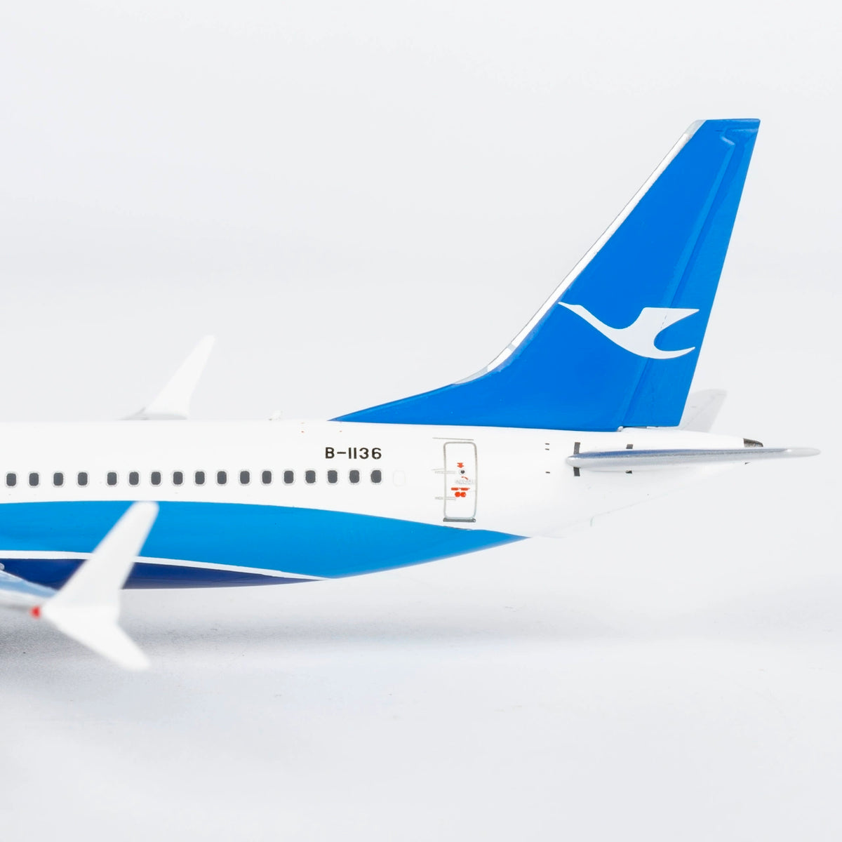 1/400 Xiamen Air Boeing 737 MAX8 B-1136 NG64153