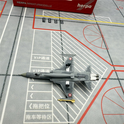 1/200 Swiss Air Force F-5E J-3033 572521 - image 7