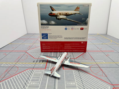 1/200 Hawaiian Airlines DC-3 N33608 572613 - image 7