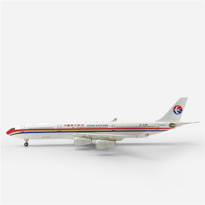 1/400 China Eastern Airlines A340-300 B-2381 AV4310 - image 7