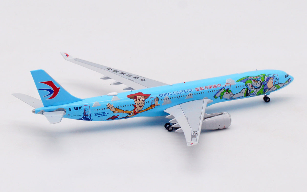 1/400 China Eastern Airlines A330-300 B-5976 AV4337 - image 7