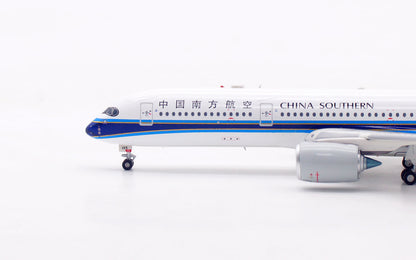 1/400 China Southern Airlines A350-900 B-32EE AV4366 - image 7
