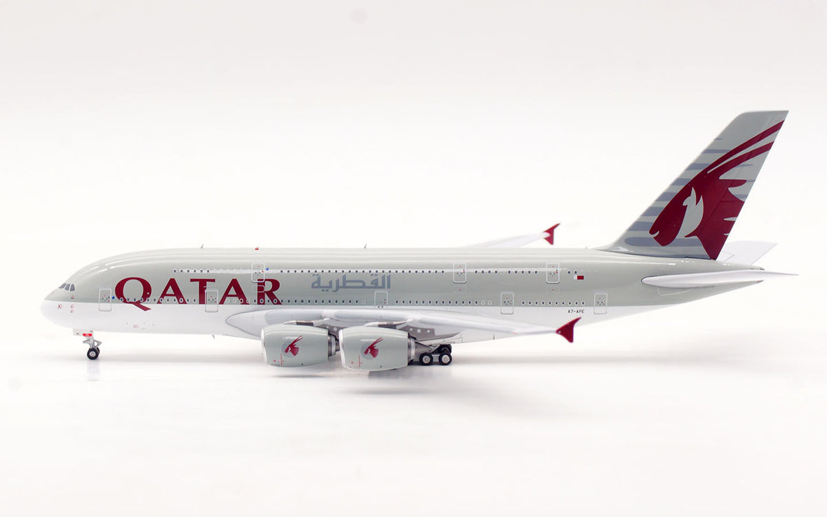 1/400 Qatar A380 A7-APE AV4429 - image 7