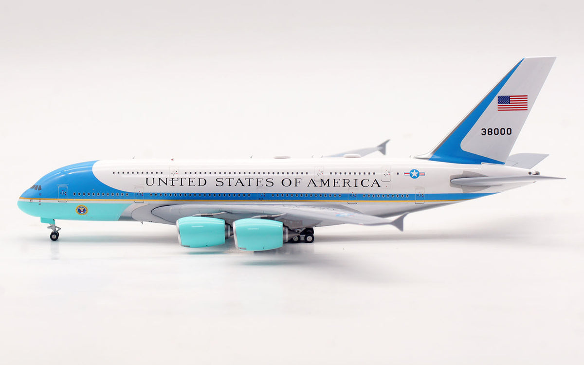 1/400 United States Air Force A380 38000 WB4072 - image 7