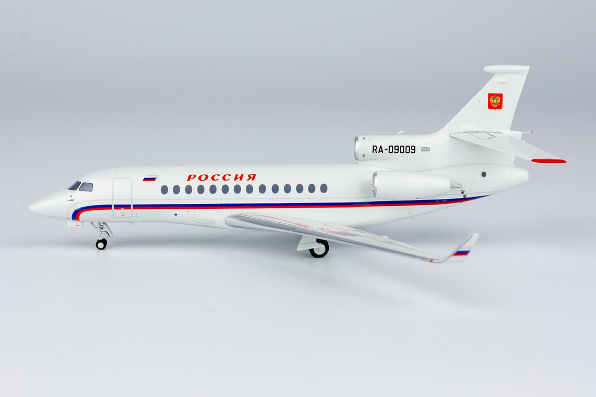 1/200 Russia State Transport Company Falcon 7X RA-09009 NG71012
