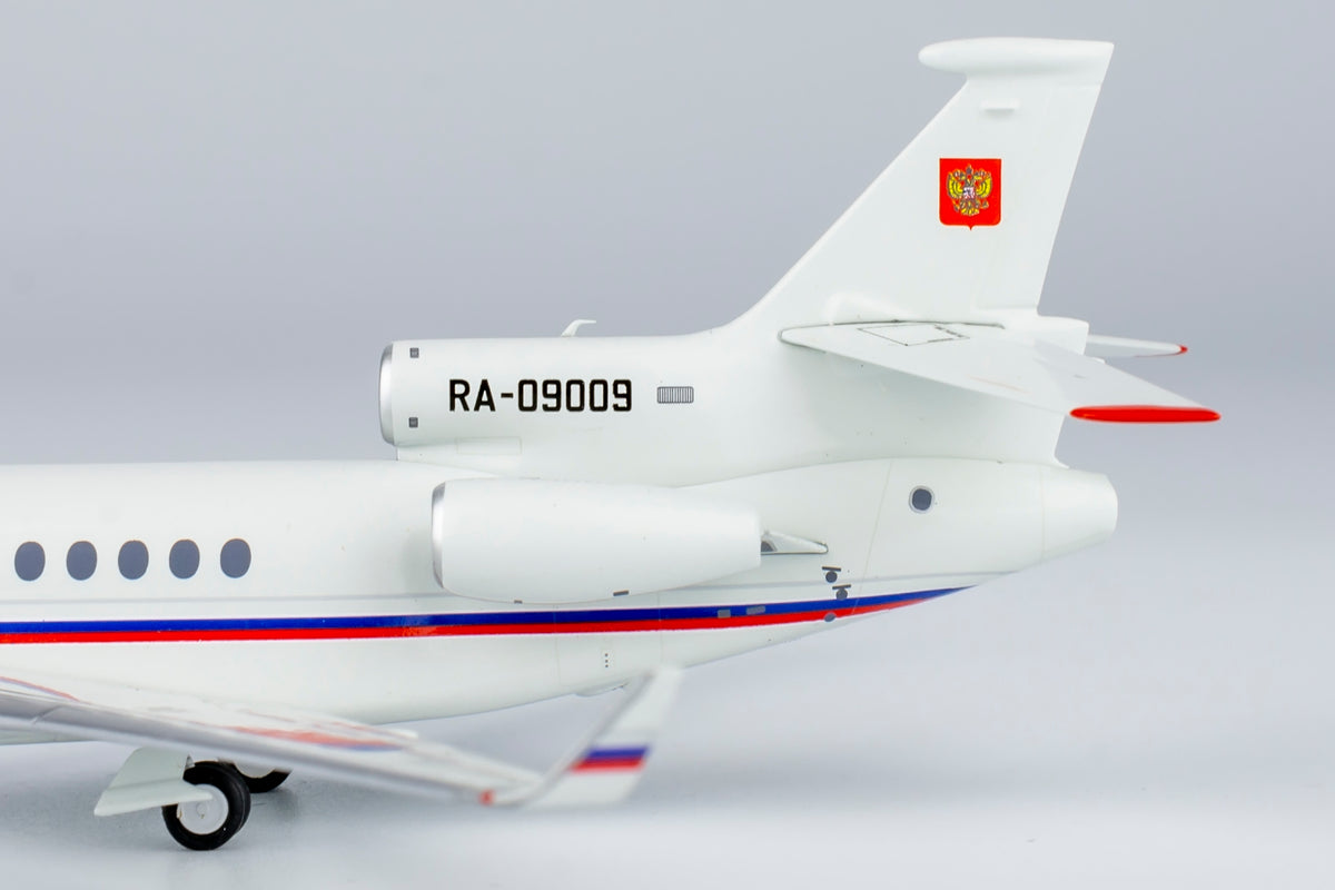 1/200 Russia State Transport Company Falcon 7X RA-09009 NG71012