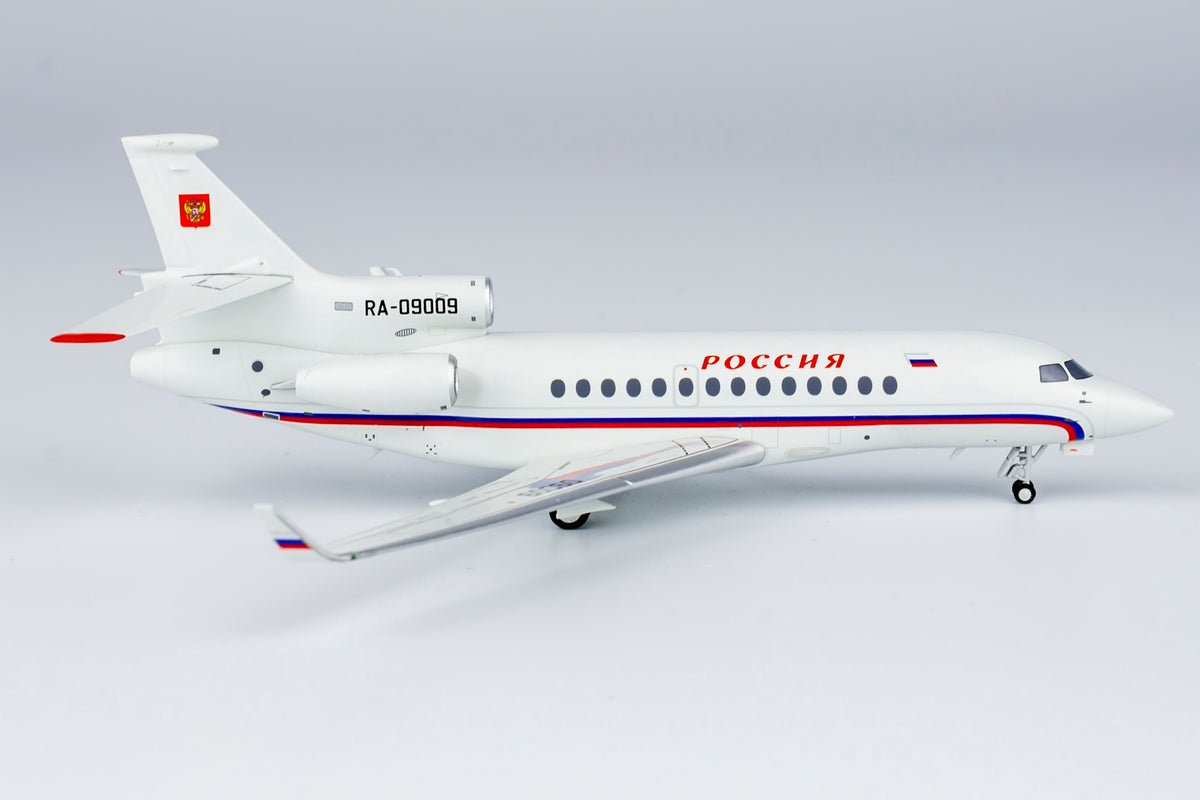 1/200 Russia State Transport Company Falcon 7X RA-09009 NG71012