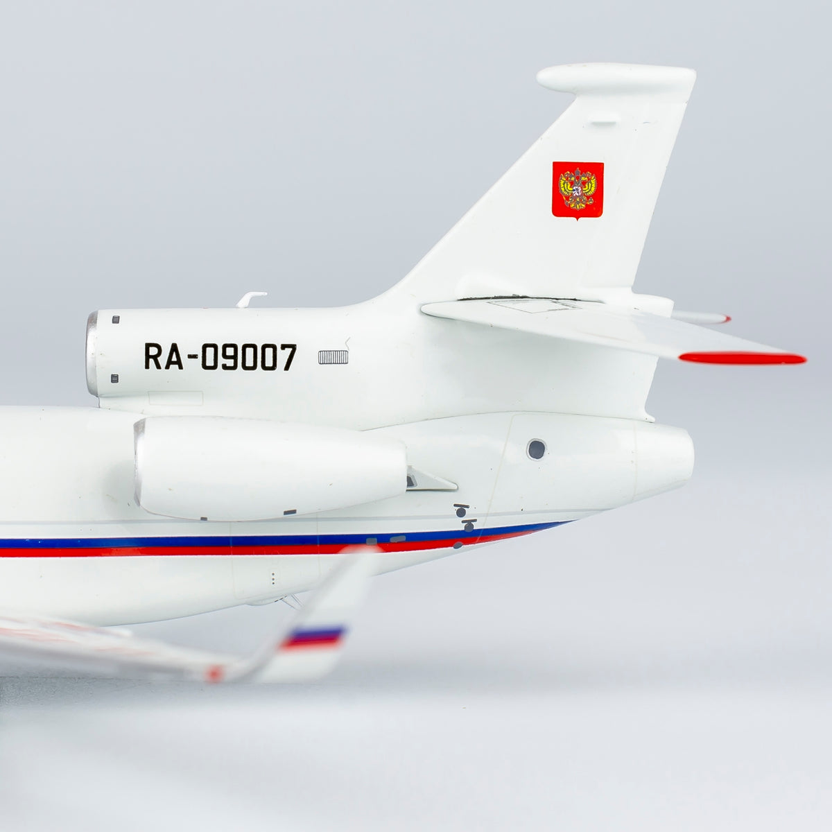 1/200 Rossiya Falcon 7X RA-09007 NG71013
