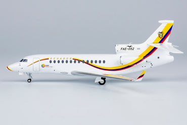 1/200 Ecuadorian Air Force Falcon 7X FAE-052 NG71022