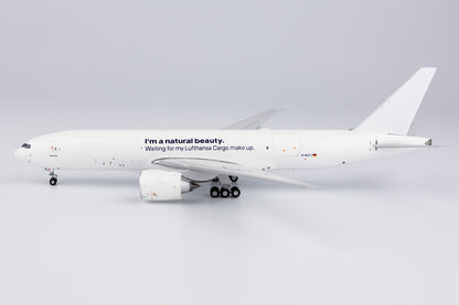 1/400 Lufthansa Cargo Boeing 777 D-ALFJ "Freighter" NG72013