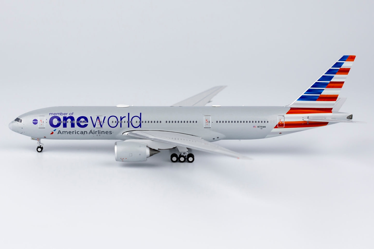 American Airlines Boeing 777-200ER  "oneworld"  N791AN