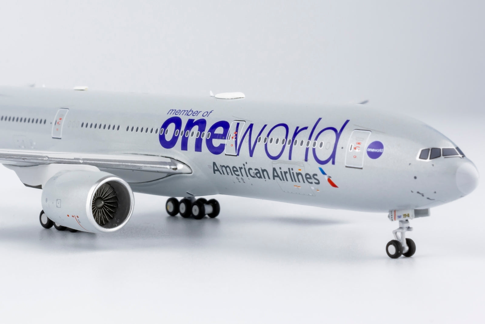 American Airlines Boeing 777-200ER  "oneworld"  N791AN