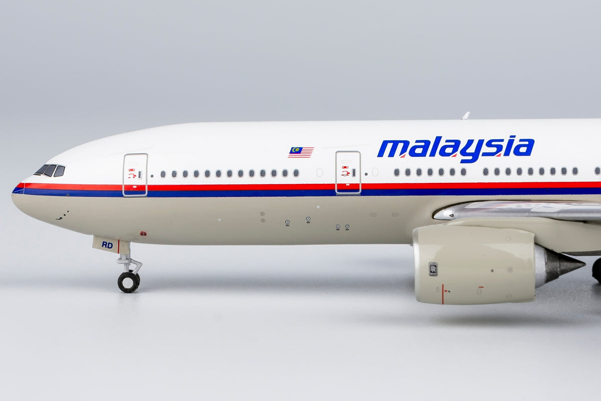 1/400 Malaysia Airlines Boeing 777-200ER 9M-MRD NG72053