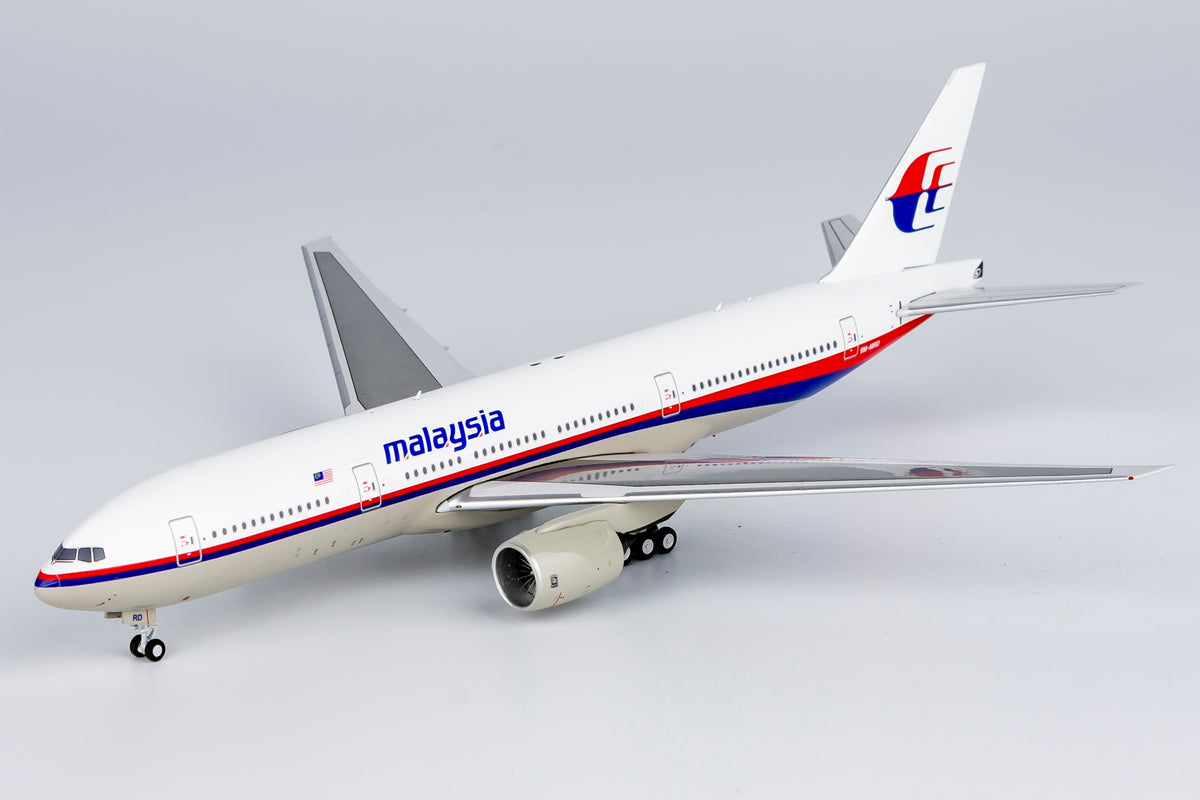 1/400 Malaysia Airlines Boeing 777-200ER 9M-MRD NG72053