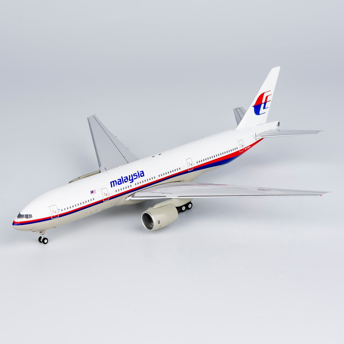 1/400 Malaysia Airlines Boeing 777-200ER 9M-MRD NG72053