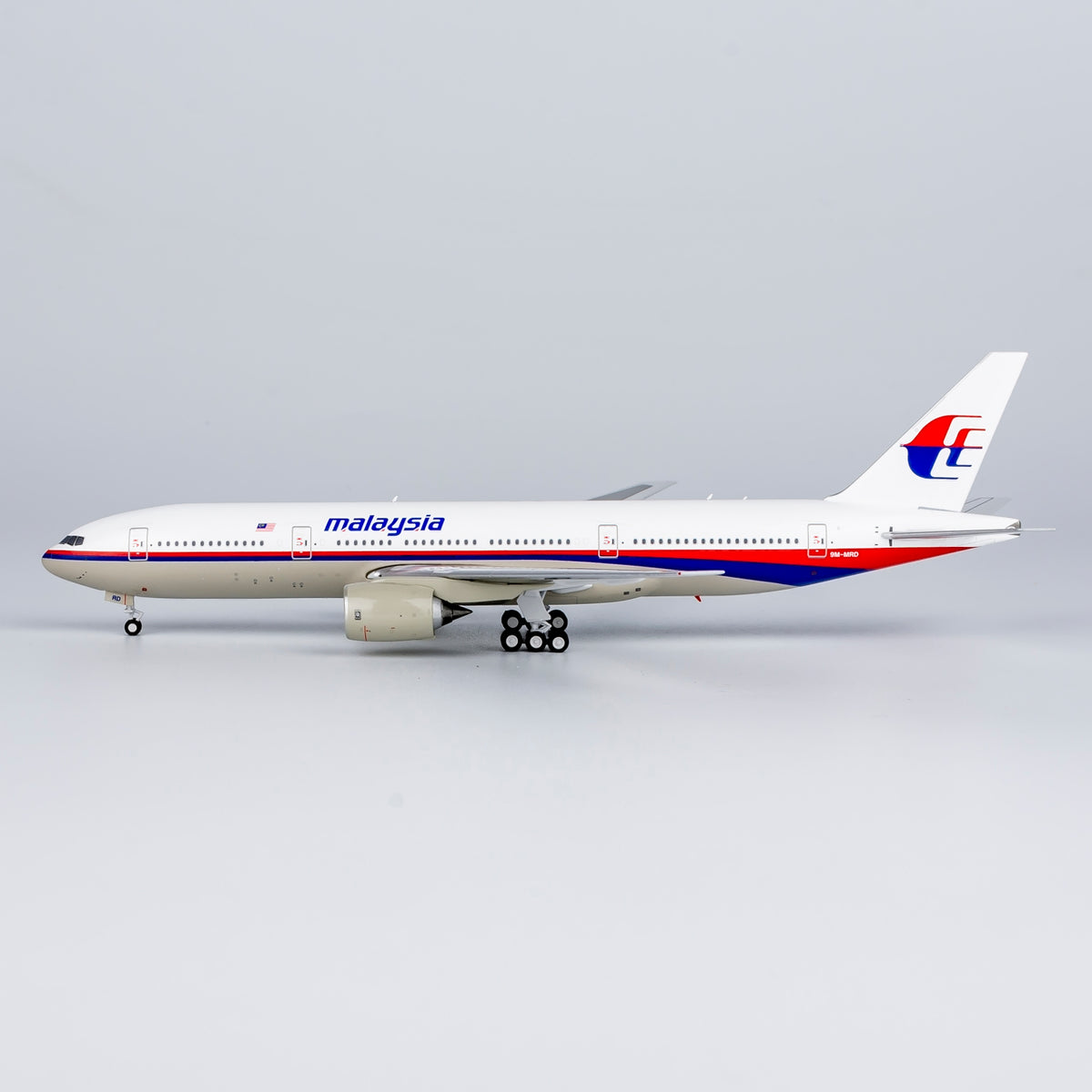 1/400 Malaysia Airlines B777-200ER 9M-MRO NG72057