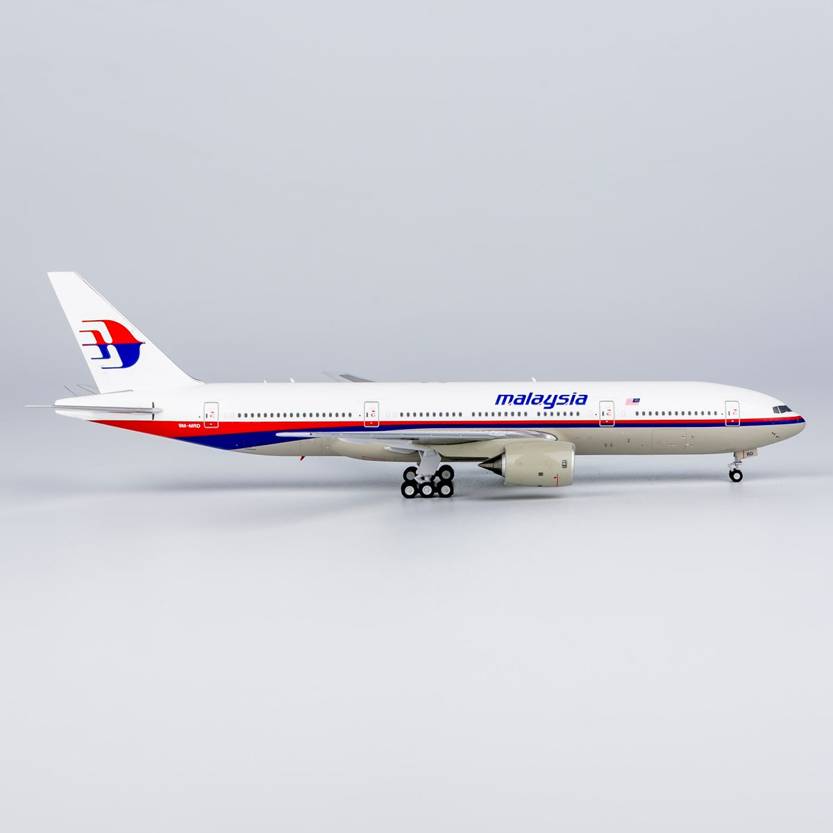 1/400 Malaysia Airlines B777-200ER 9M-MRO NG72057