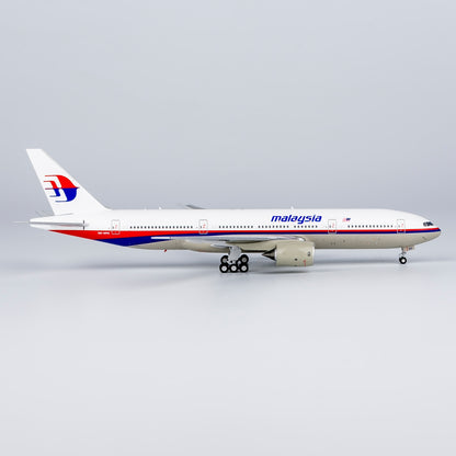 1/400 Malaysia Airlines B777-200ER 9M-MRO NG72057