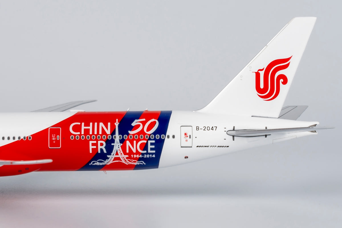 1/400 Air China Boeing 777-300ER B-2047 NG73046