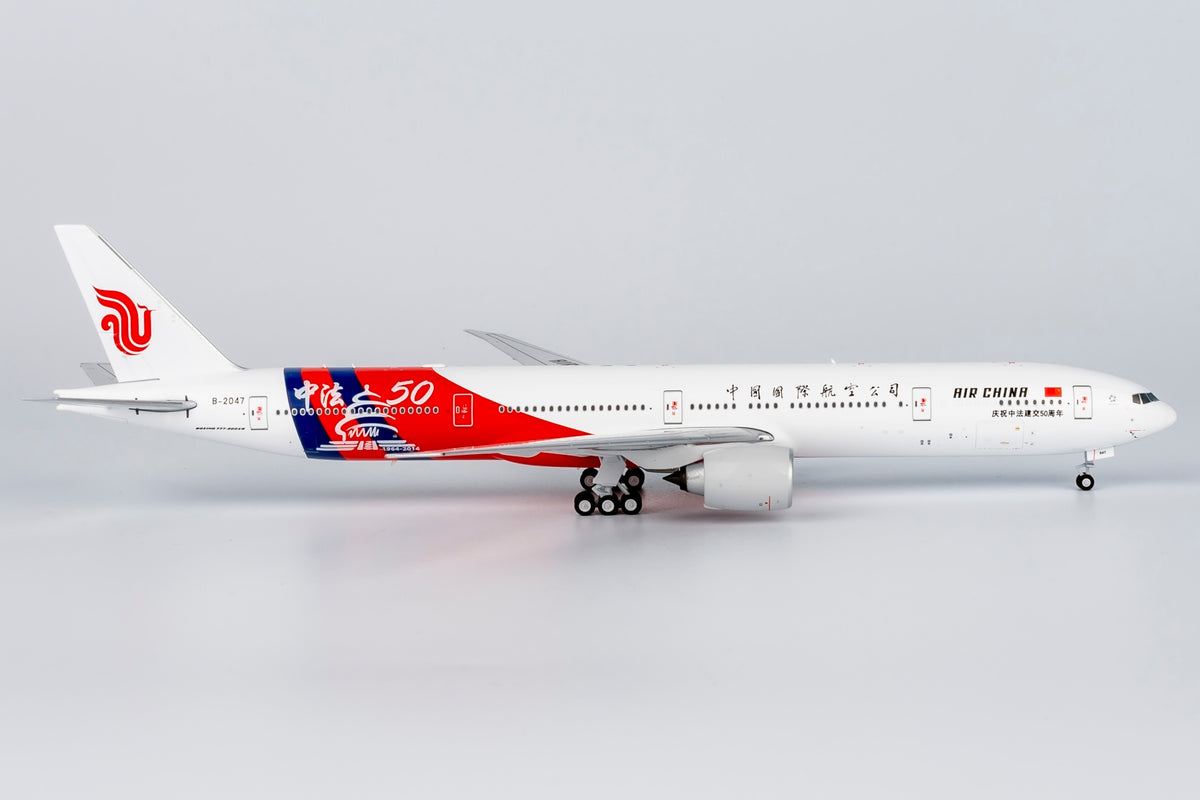 1/400 Air China Boeing 777-300ER B-2047 NG73046