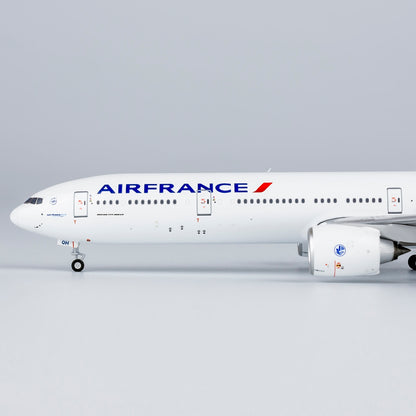 1/400 Air France Boeing 777-300ER F-GSQH "Paris JO 2024 sticker" NG73051