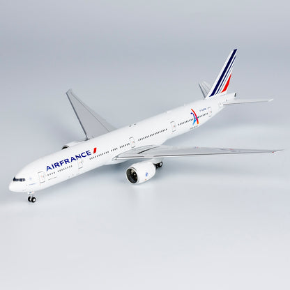 1/400 Air France Boeing 777-300ER F-GSQH "Paris JO 2024 sticker" NG73051