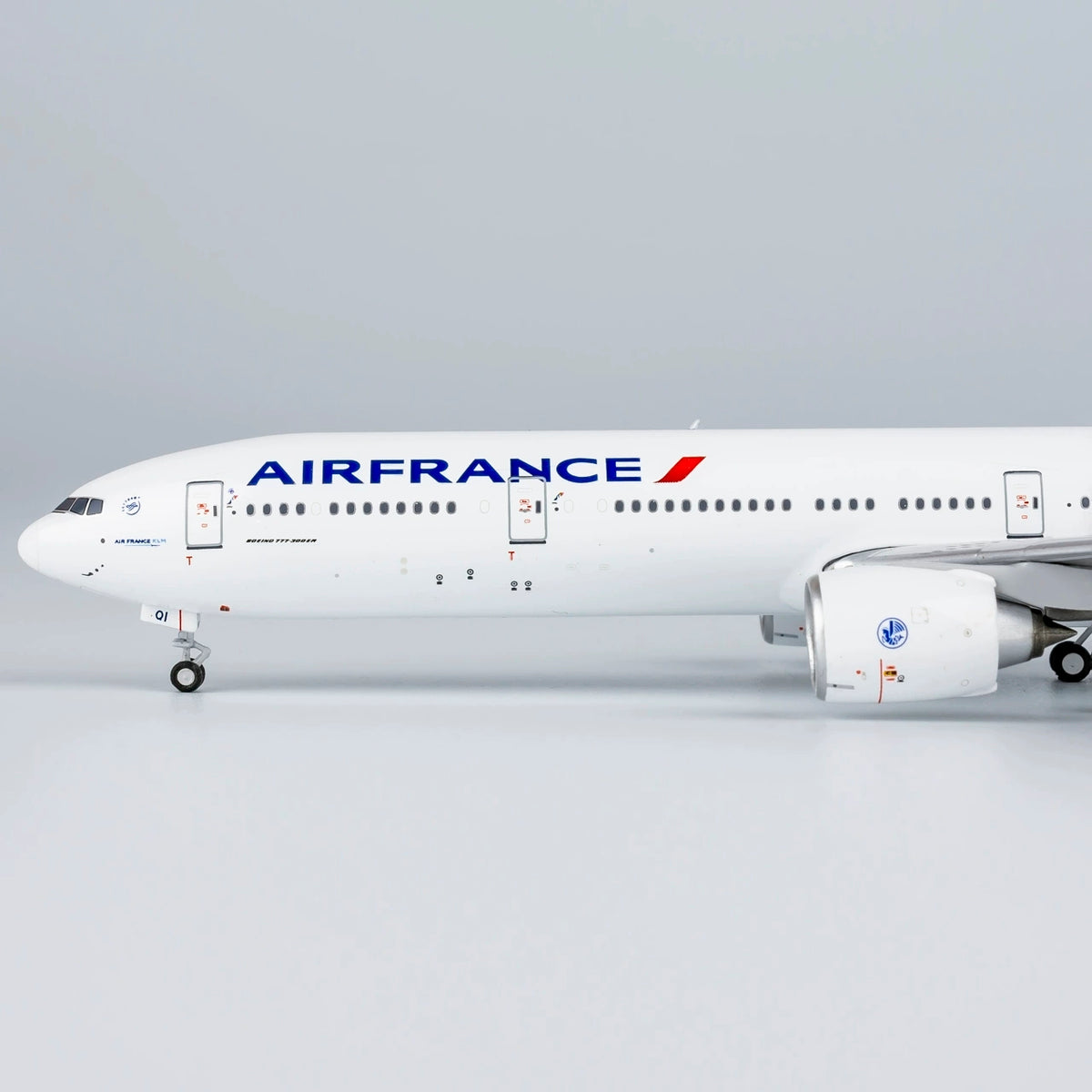 1/400 Air France Boeing 777-300ER F-GSQI "JonOne graffiti livery" NG73052