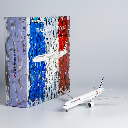 1/400 Air France Boeing 777-300ER F-GSQI "JonOne graffiti livery" NG73052 - cover