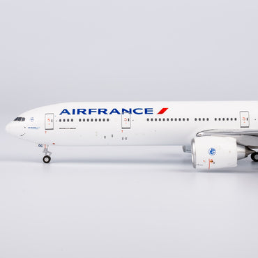 1/400 Air France Boeing 777-300ER F-GSQG NG73055