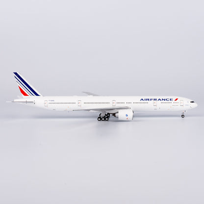1/400 Air France Boeing 777-300ER F-GSQG NG73055